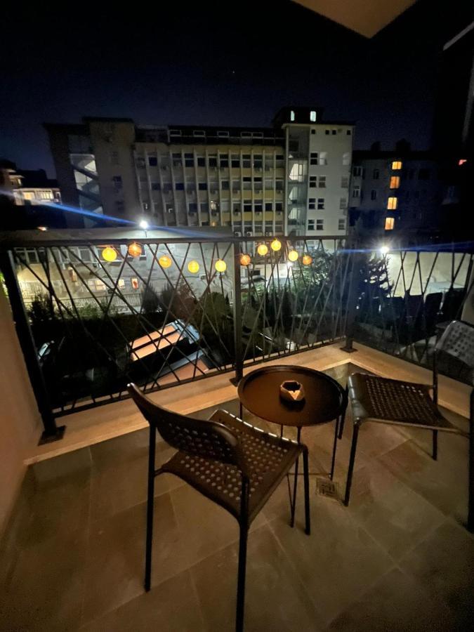 Paris Luxury Top Centre 2Bdr Apt W Work Desk And Wifi Near Nevsky Cathedral Sofia Eksteriør bilde